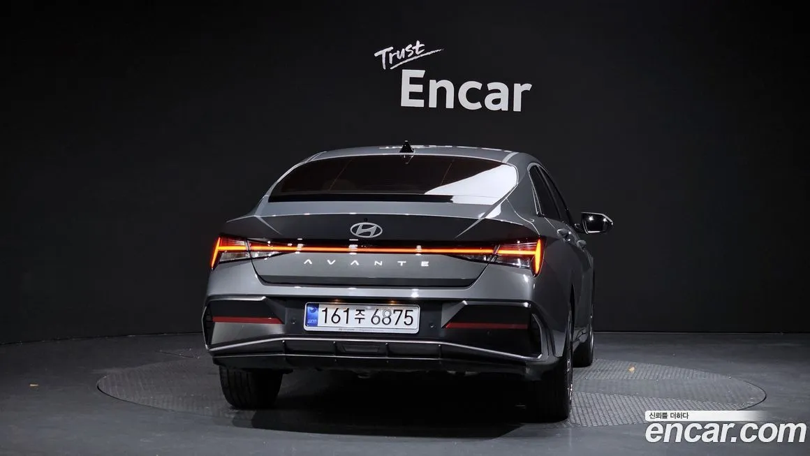 Hyundai AVANTE — фото 4