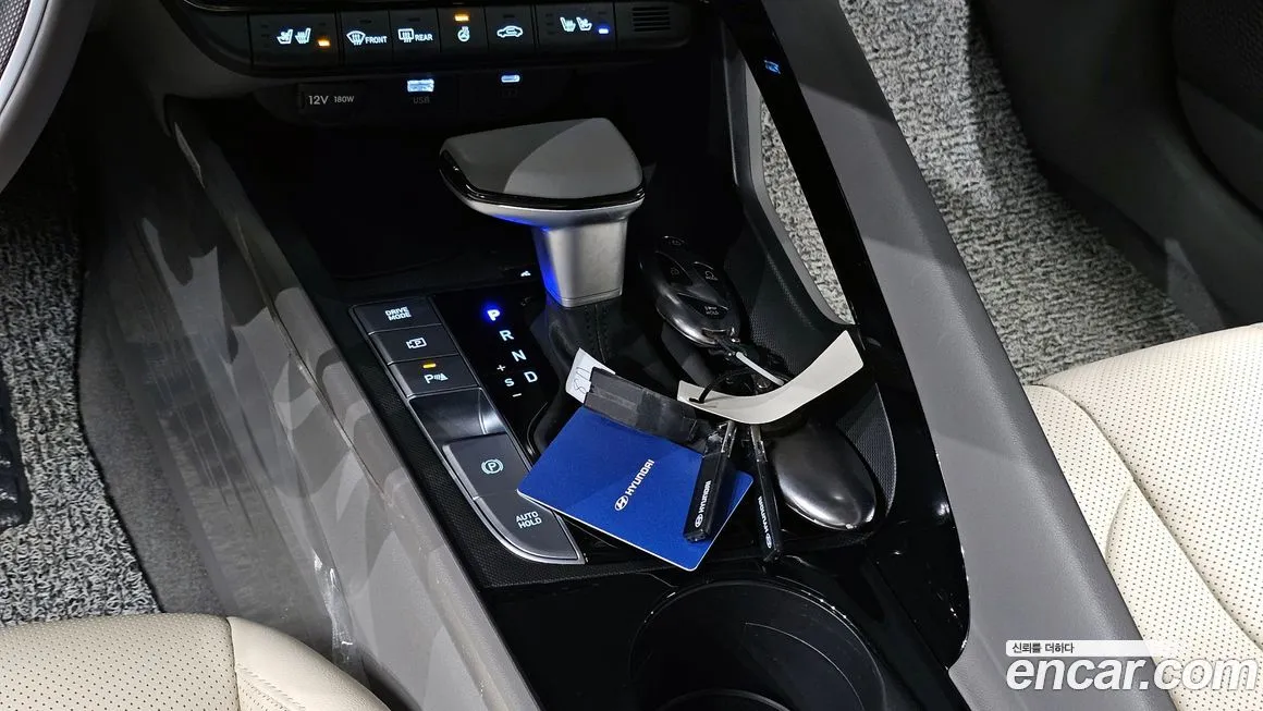 Hyundai AVANTE — фото 9