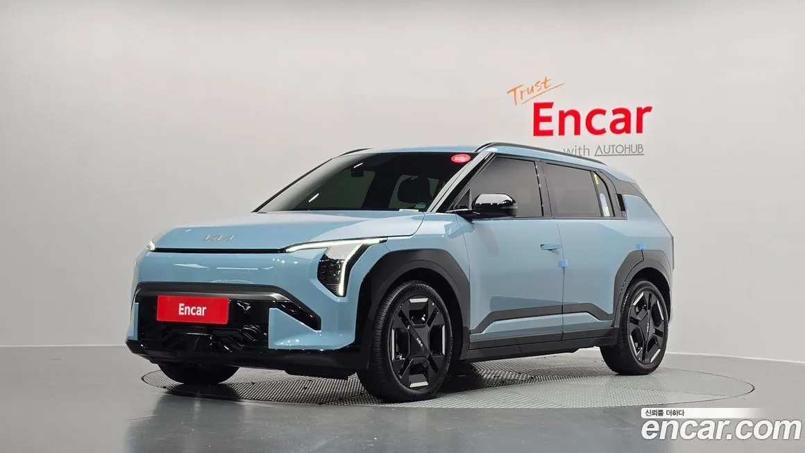 Kia EV3 — фото 1