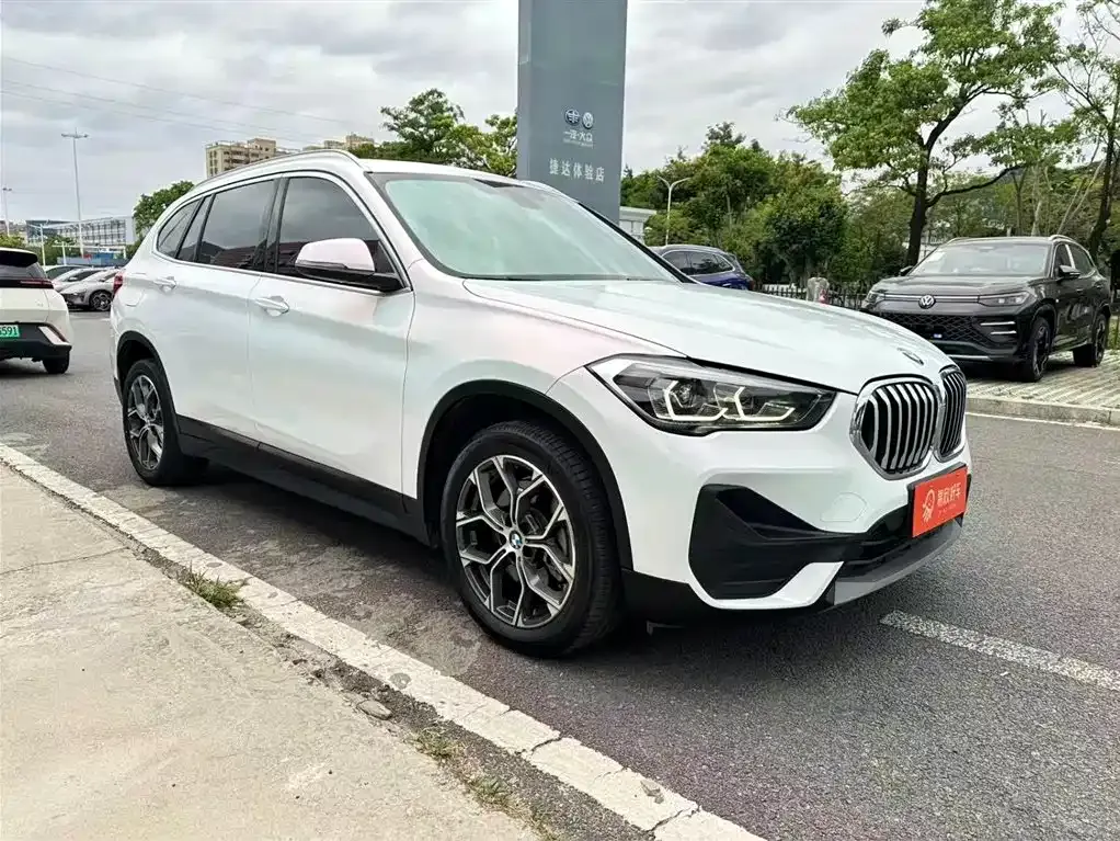 BMW X1 — фото 3