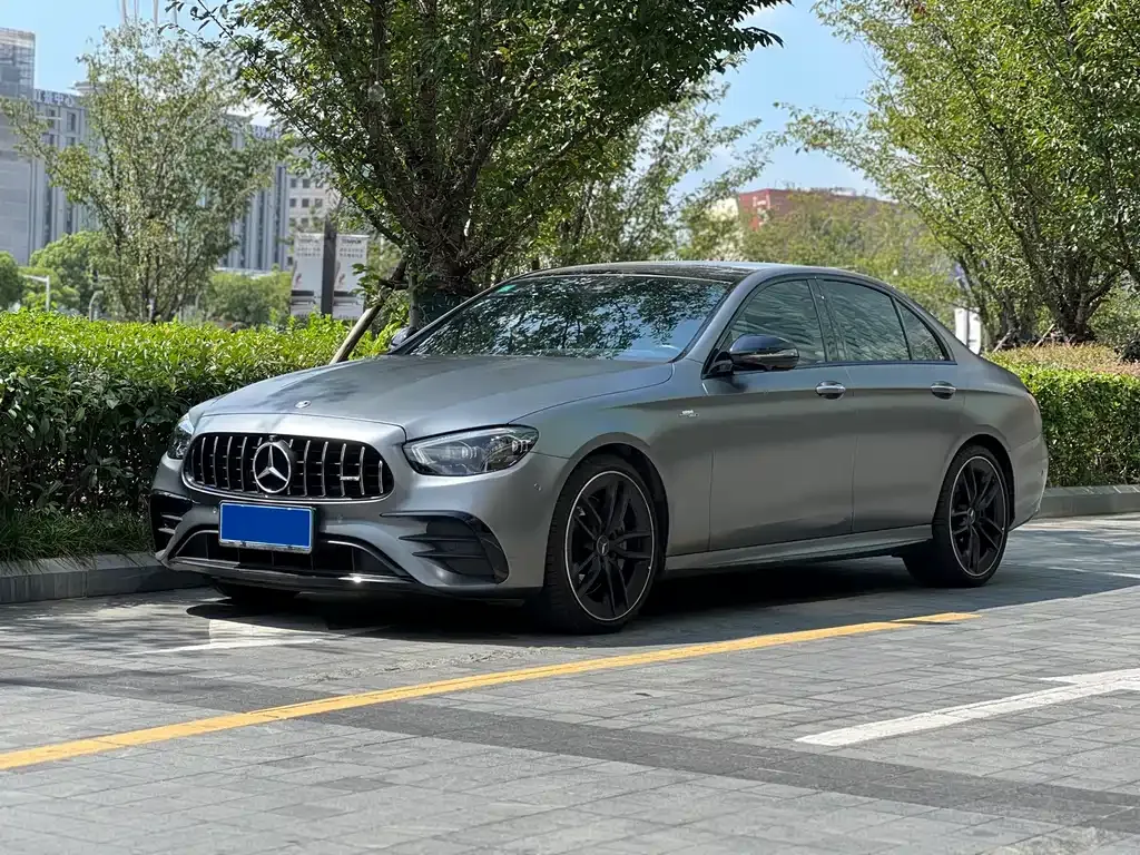 Mercedes-Benz E-Class AMG — фото 1