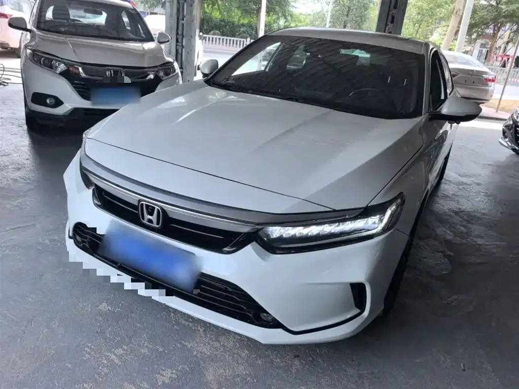 Honda Inspire — фото 1