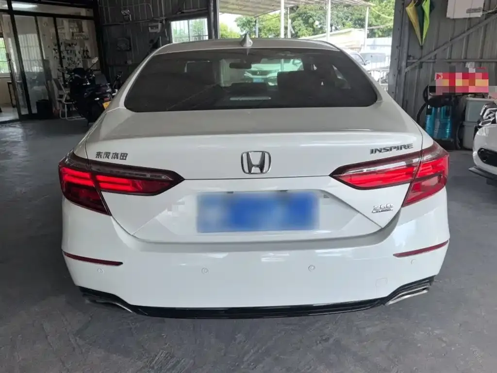 Honda Inspire — фото 6