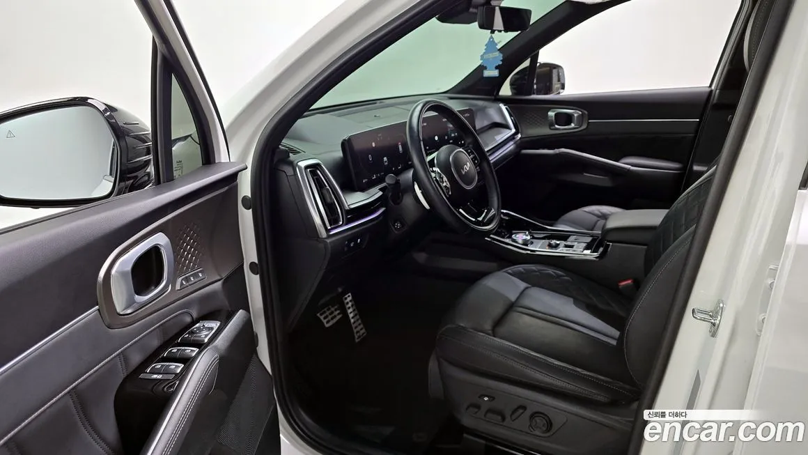 Kia Sorento — фото 10