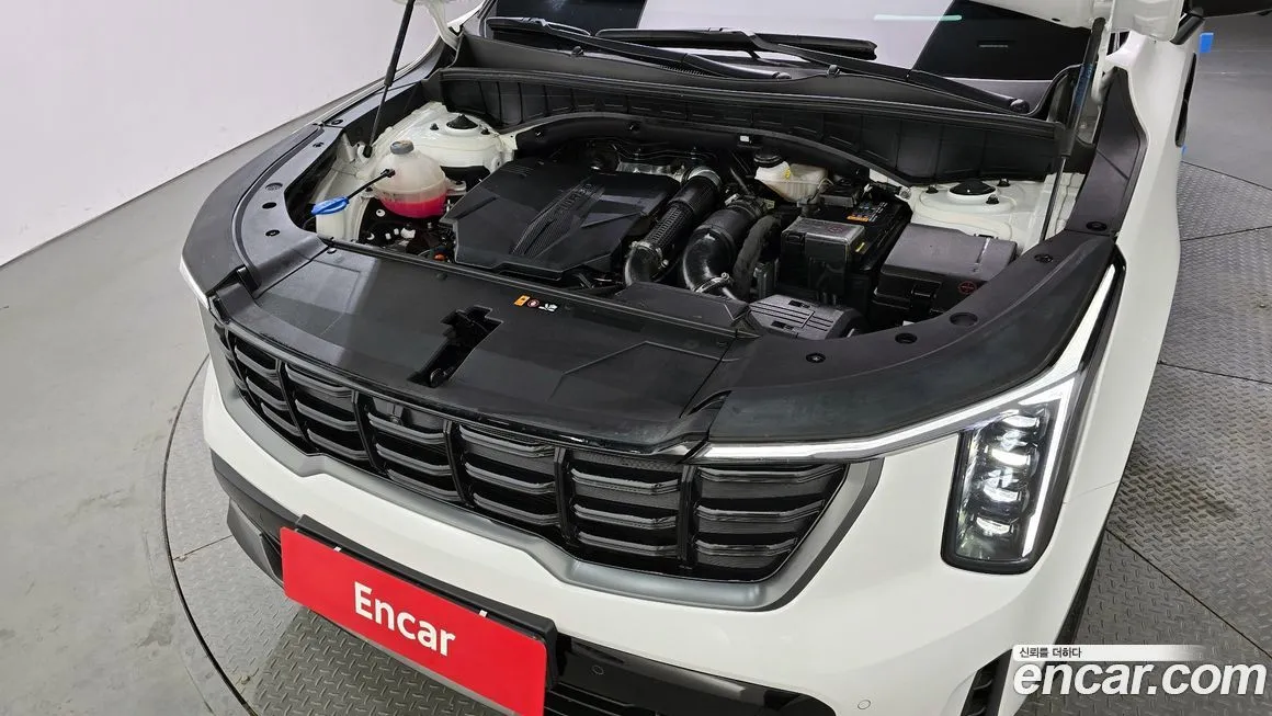 Kia Sorento — фото 6