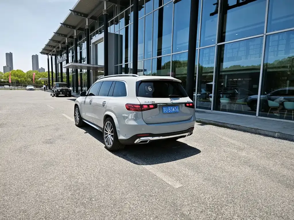Mercedes-Benz GLS — фото 4