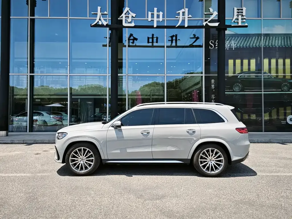 Mercedes-Benz GLS — фото 7