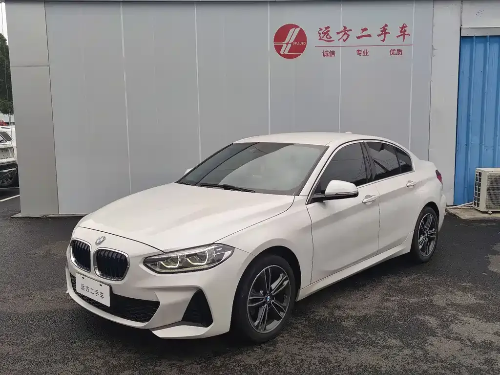 BMW 1 Series — фото 1