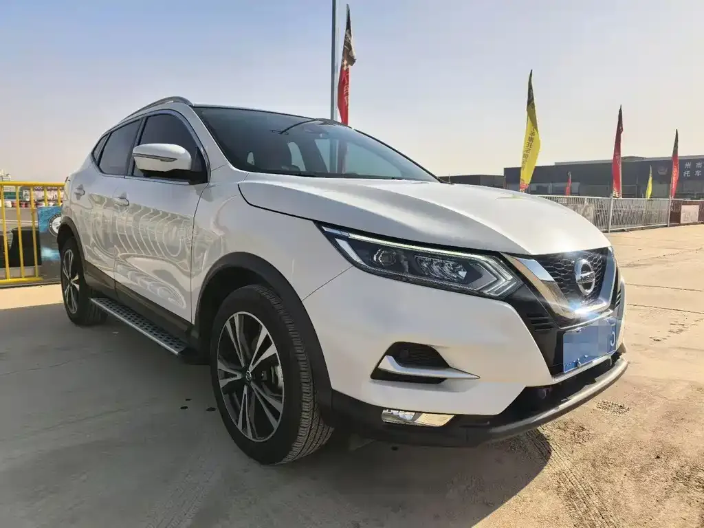 Nissan Qashqai — фото 3