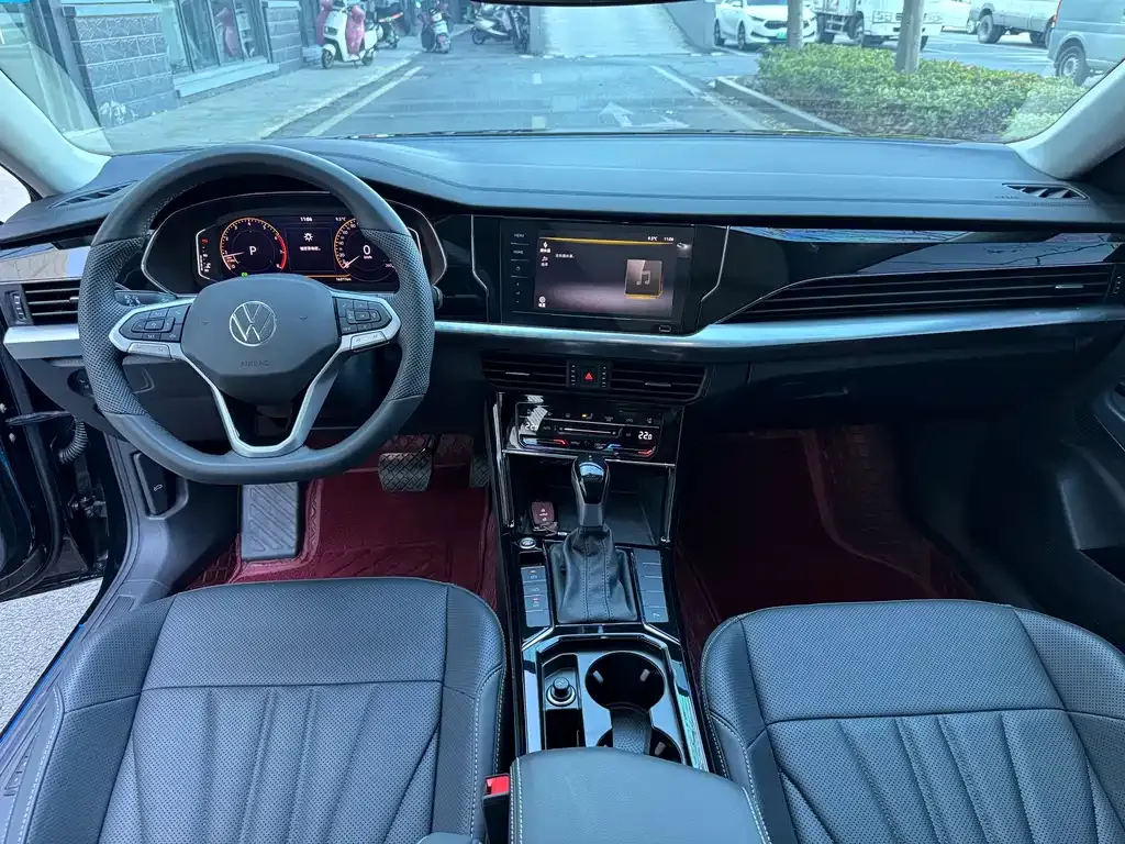 Volkswagen Passat — фото 6