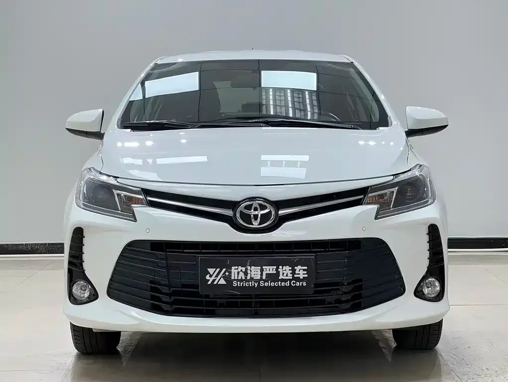 Toyota Vios — фото 2