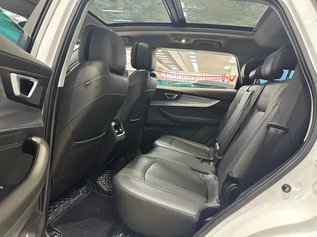 Chery Tiggo 8 PLUS — фото 6