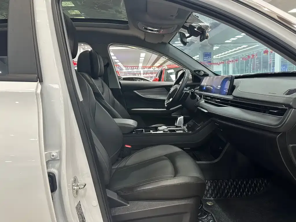 Chery Tiggo 8 PLUS — фото 7