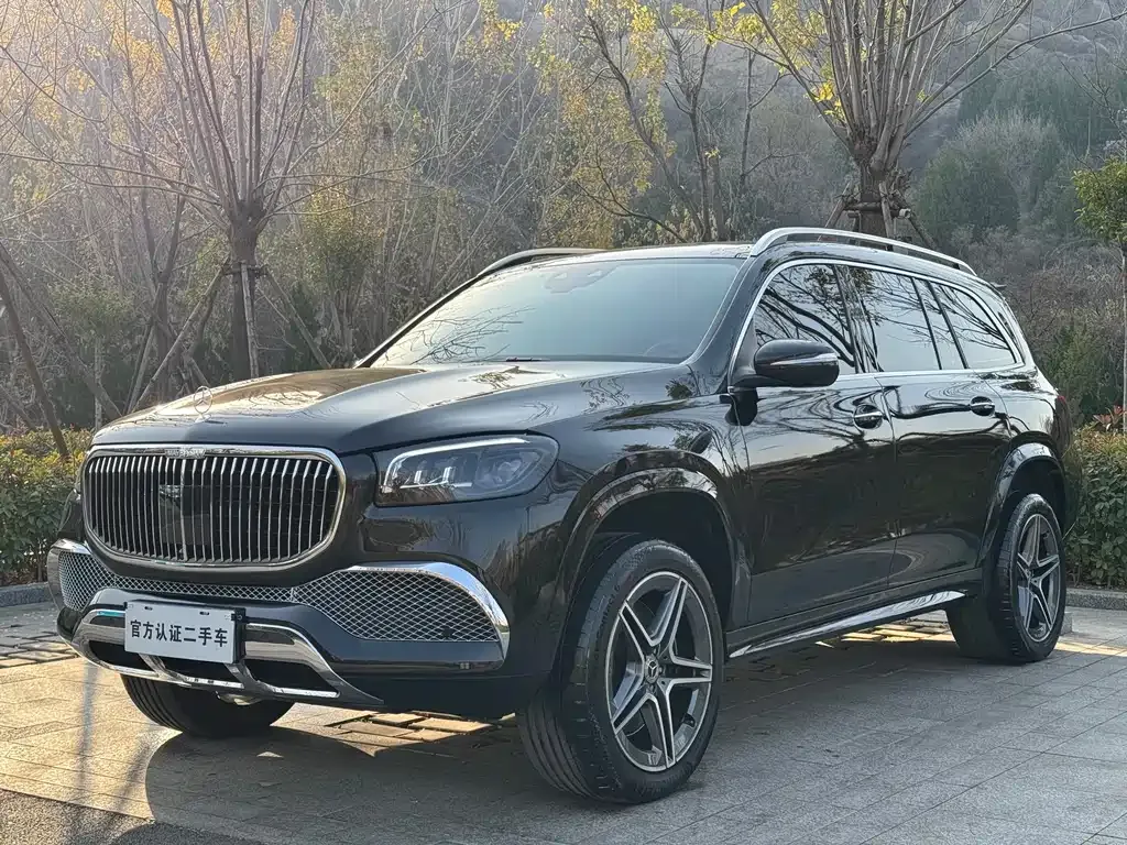 Mercedes-Benz GLS — фото 1