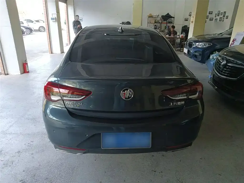 Buick Regal — фото 6
