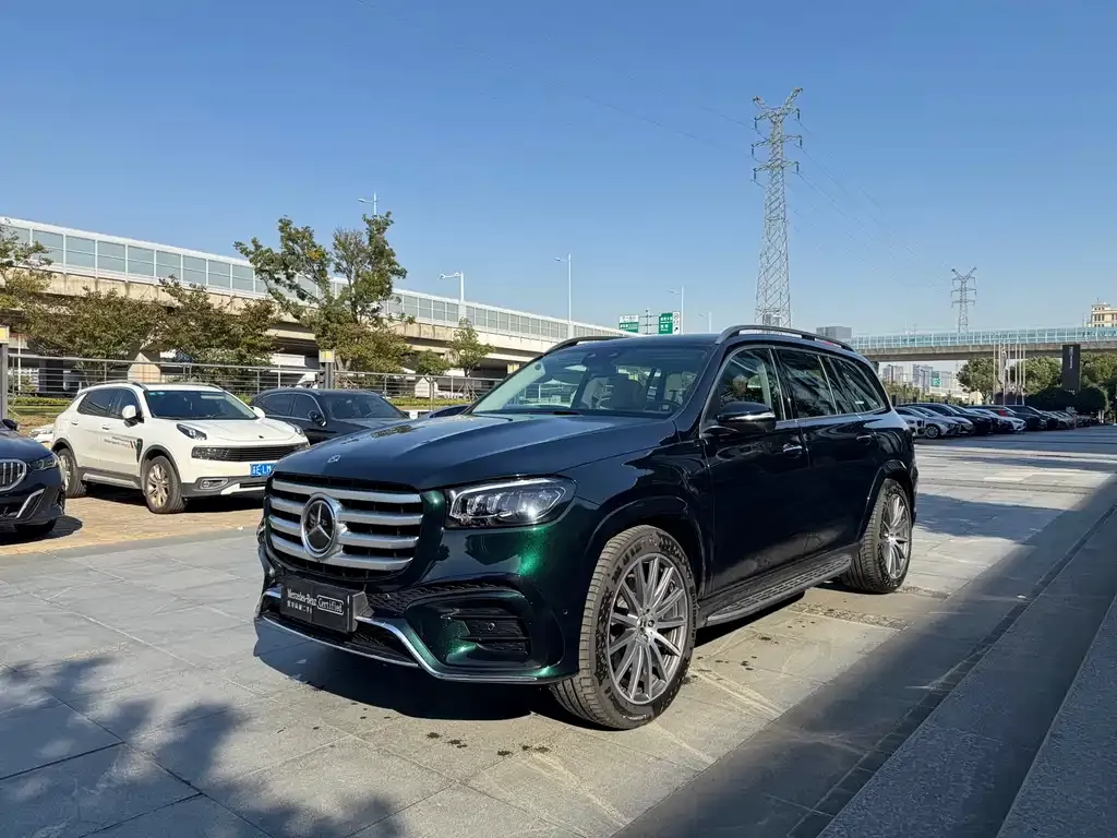 Mercedes-Benz GLS — фото 1