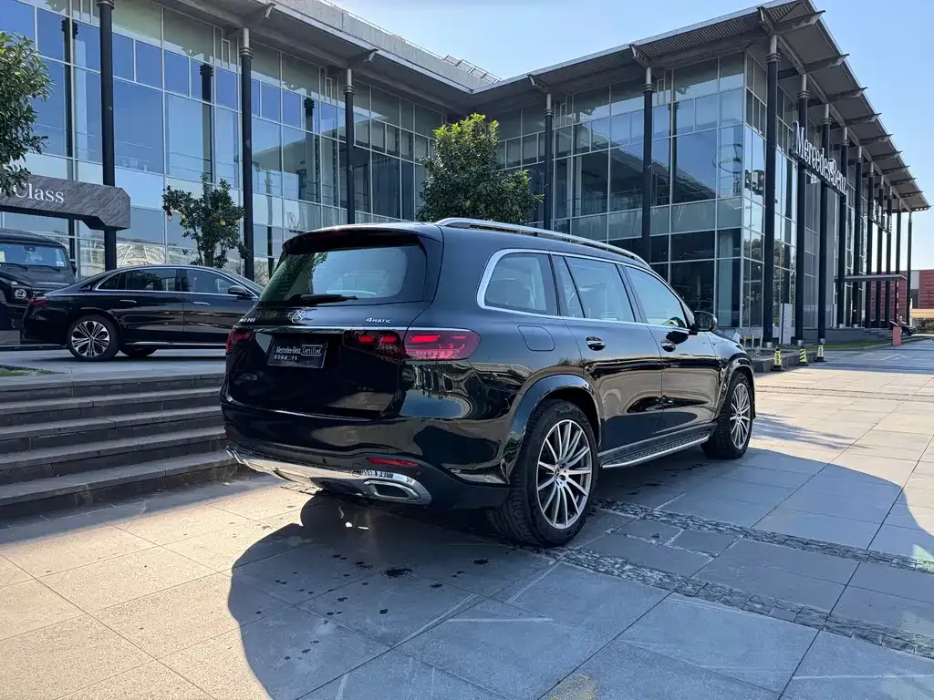 Mercedes-Benz GLS — фото 7