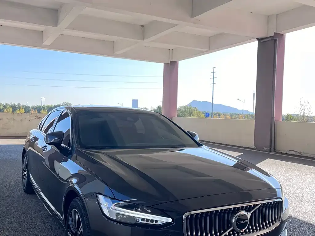 Volvo S90 — фото 2