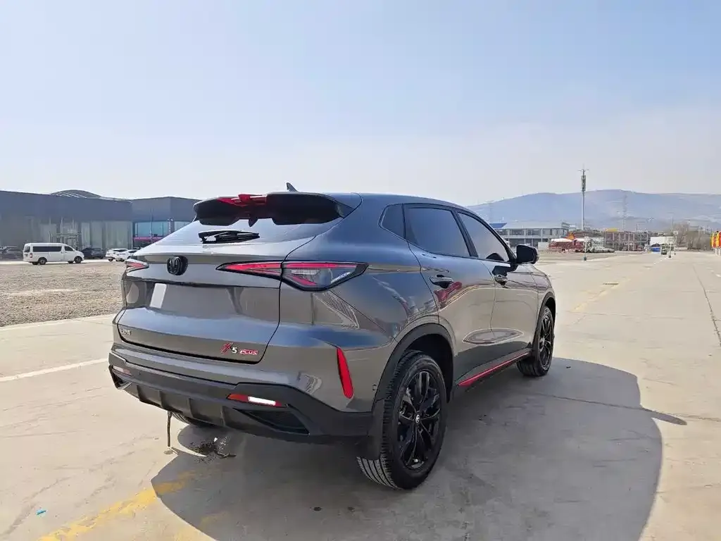 Changan X5 PLUS — фото 6