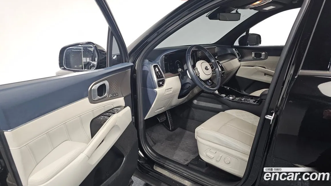 Kia Sorento — фото 10