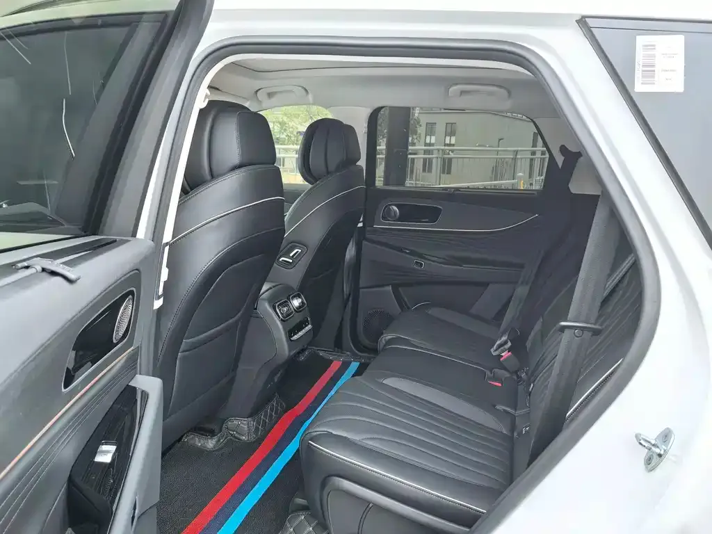 Chery Tiggo 9 — фото 10