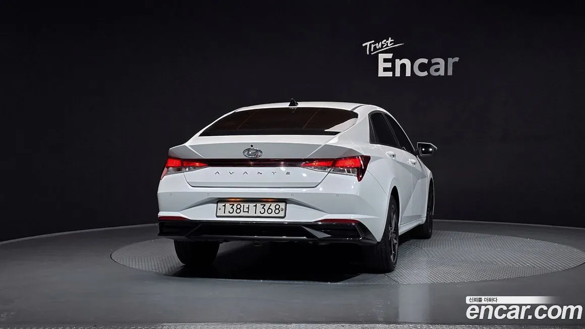 Hyundai AVANTE — фото 4