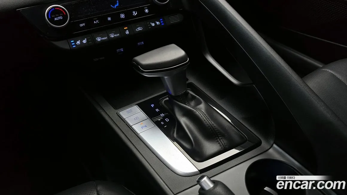 Hyundai AVANTE — фото 9
