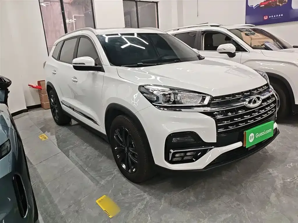 Chery Tiggo 8 — фото 4