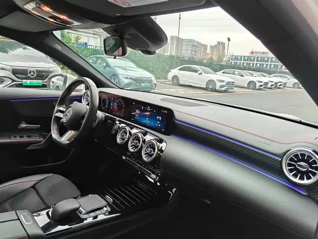 Mercedes-Benz A-Class — фото 10