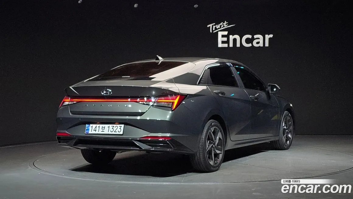 Hyundai AVANTE — фото 2