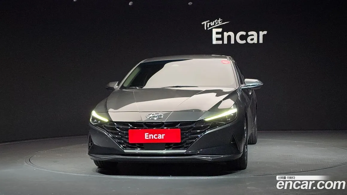 Hyundai AVANTE — фото 3