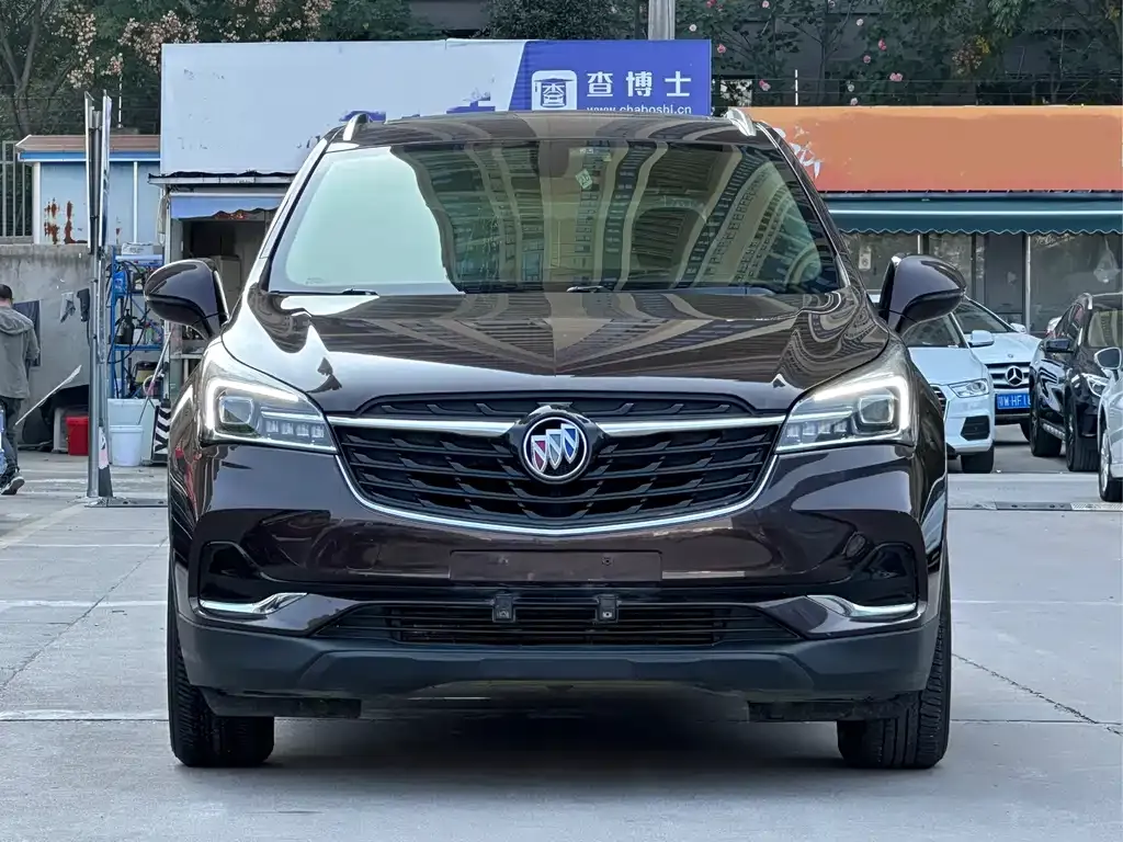 Buick Envision Plus — фото 2
