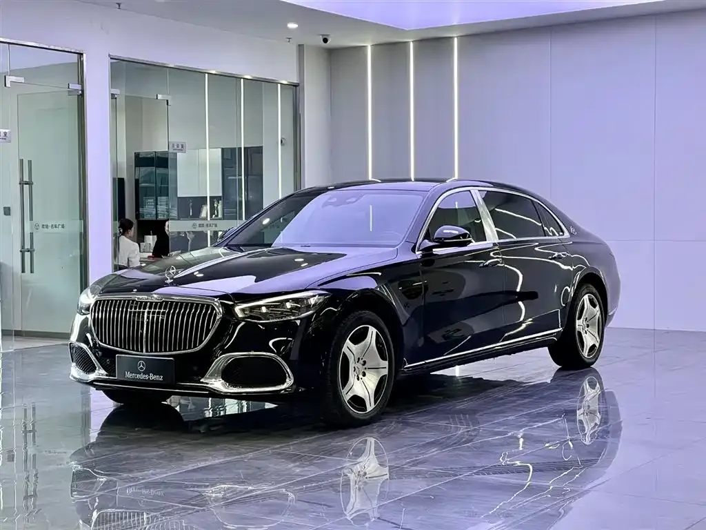 Mercedes-Benz S-Class — фото 1