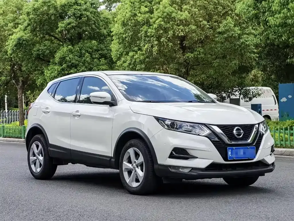 Nissan Qashqai — фото 3