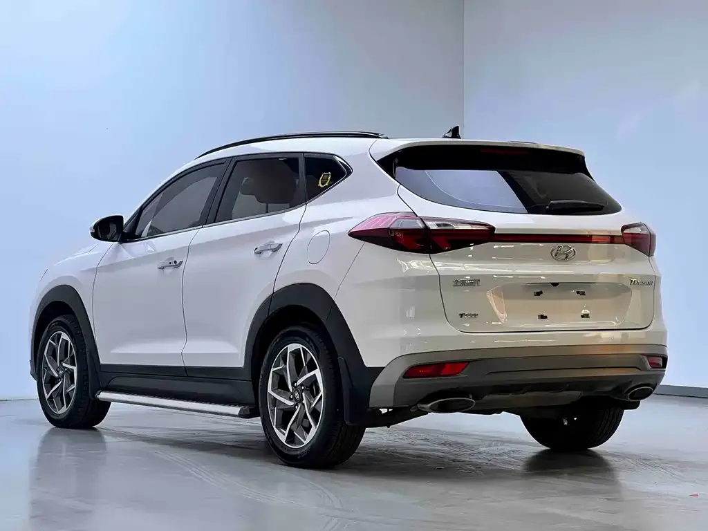 Hyundai Tucson — фото 9