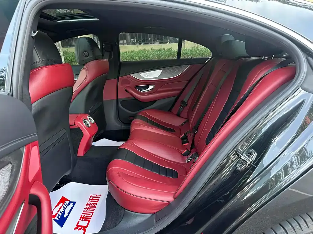 Mercedes-Benz CLS — фото 9
