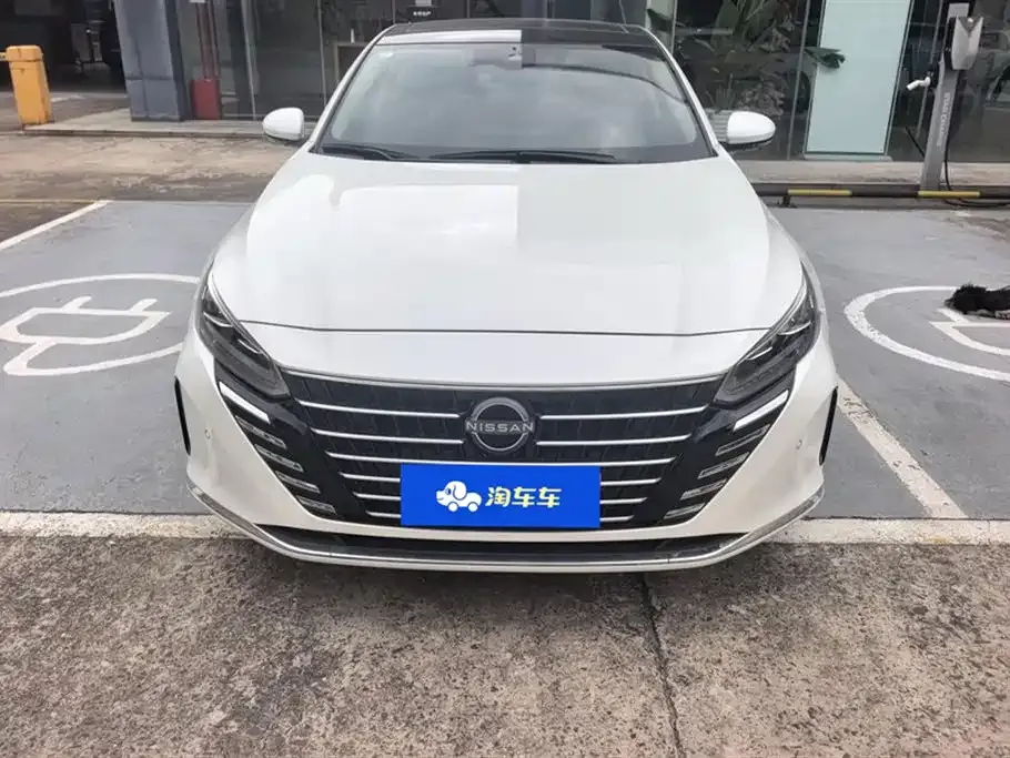 Nissan Teana — фото 2