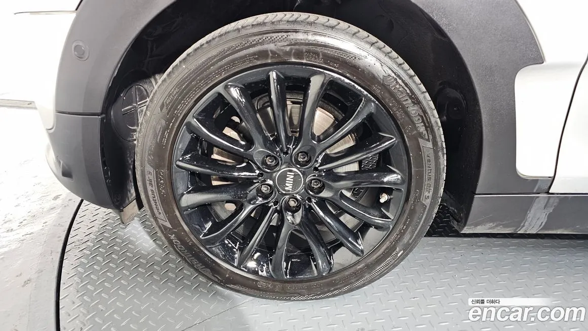 Mini Clubman — фото 5