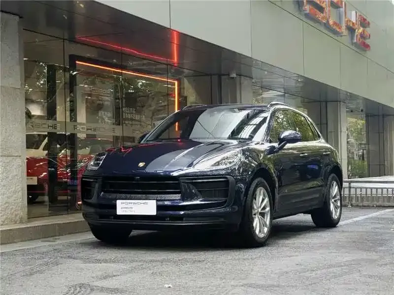 Porsche Macan — фото 1