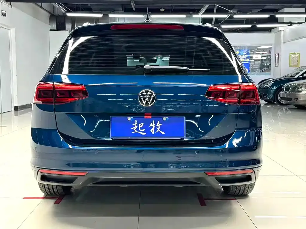 Volkswagen Viloran — фото 5