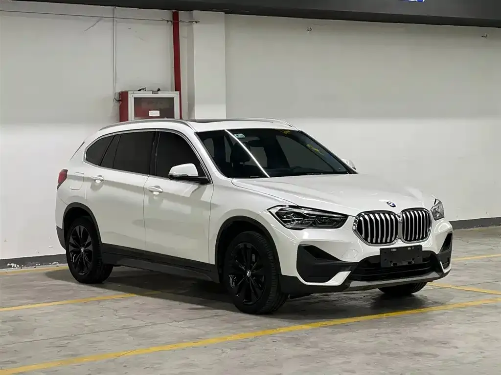 BMW X1 — фото 3