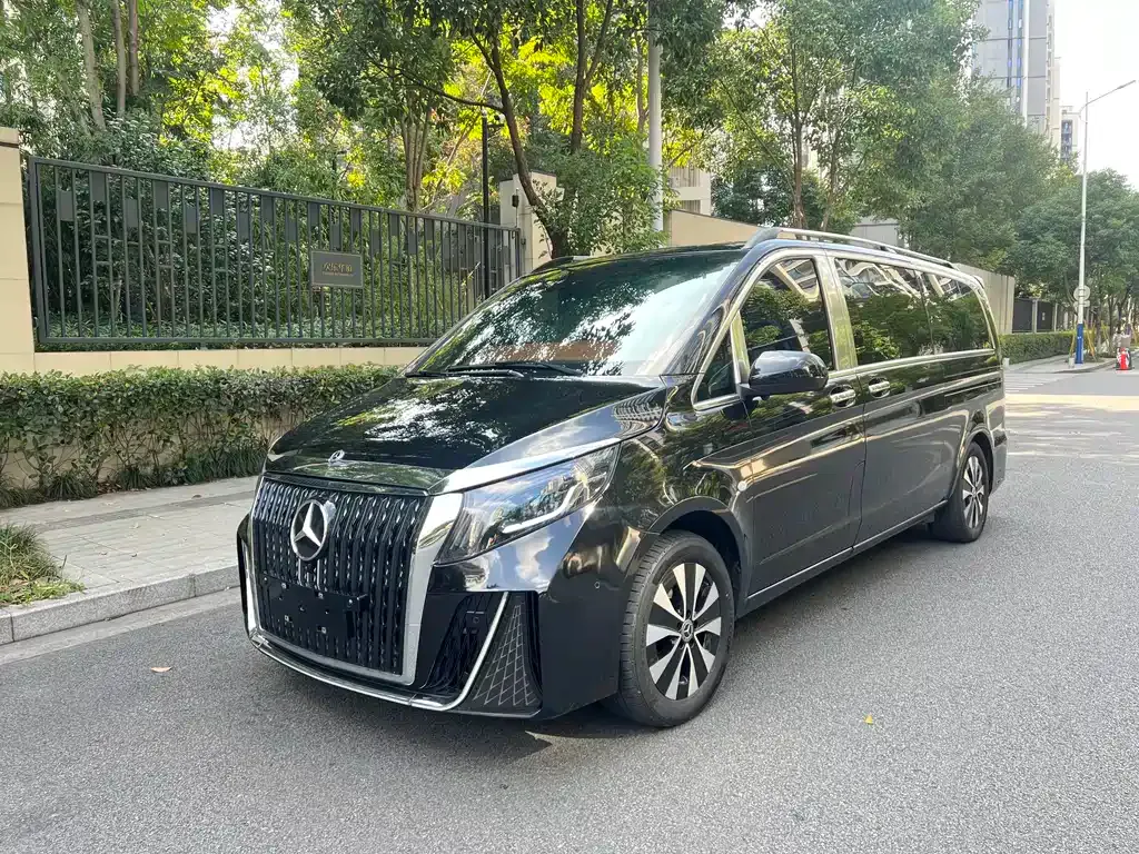 Mercedes-Benz Vito — фото 1
