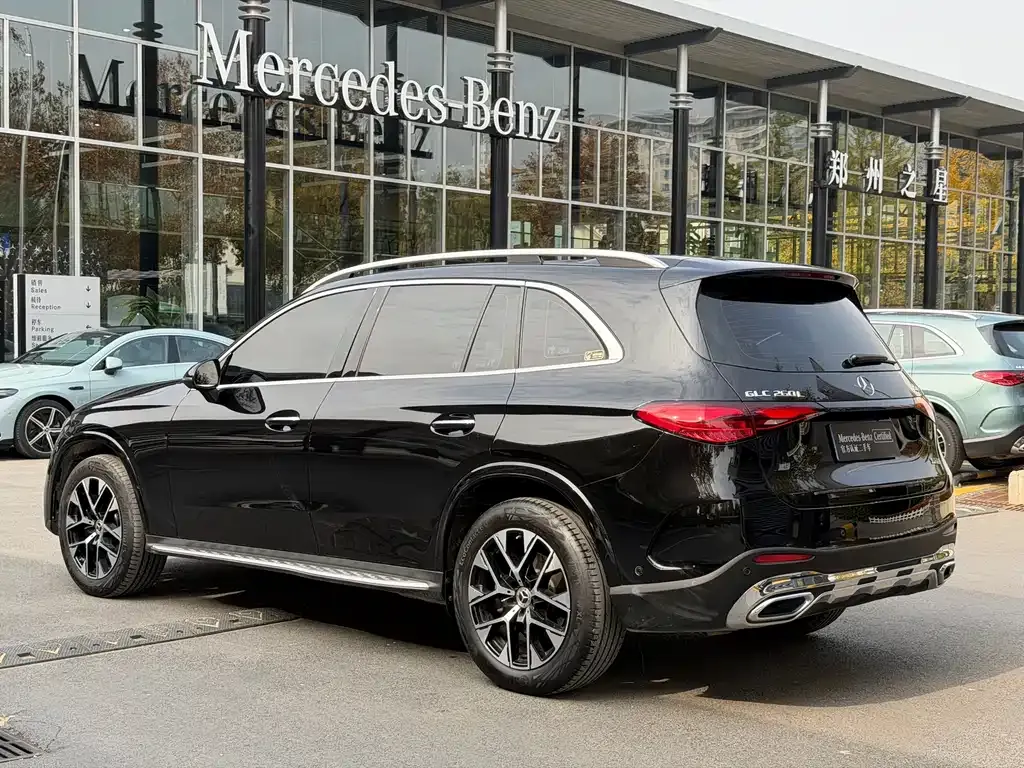 Mercedes-Benz GLC — фото 8