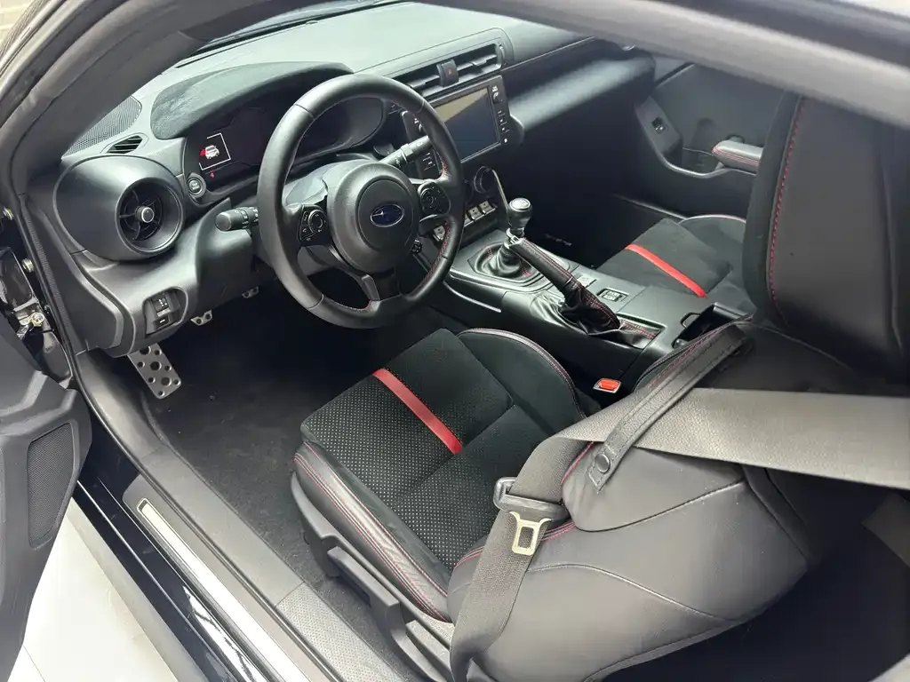 Subaru BRZ — фото 8