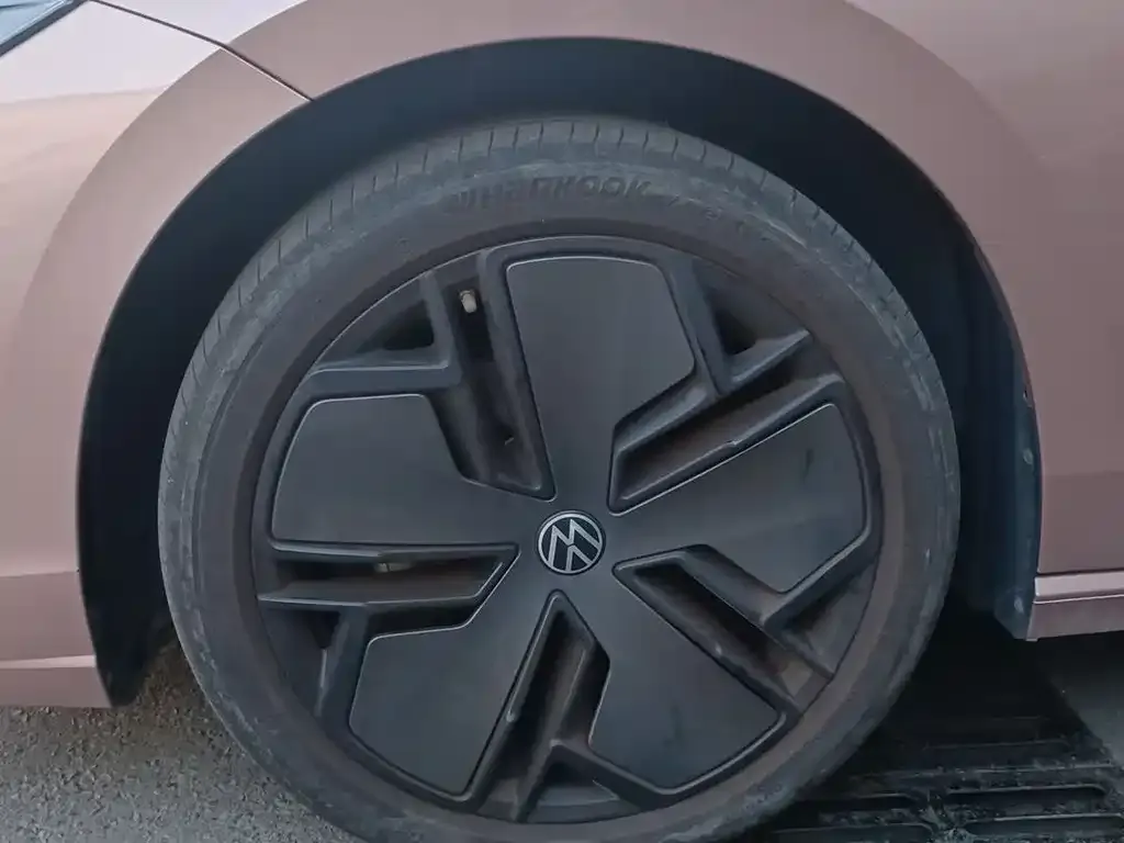 Volkswagen Passat — фото 7