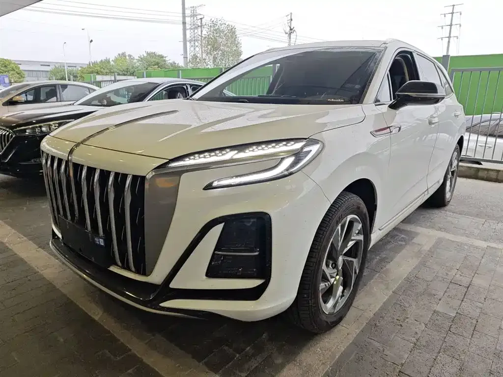 Hongqi HS3 PHEV — фото 1