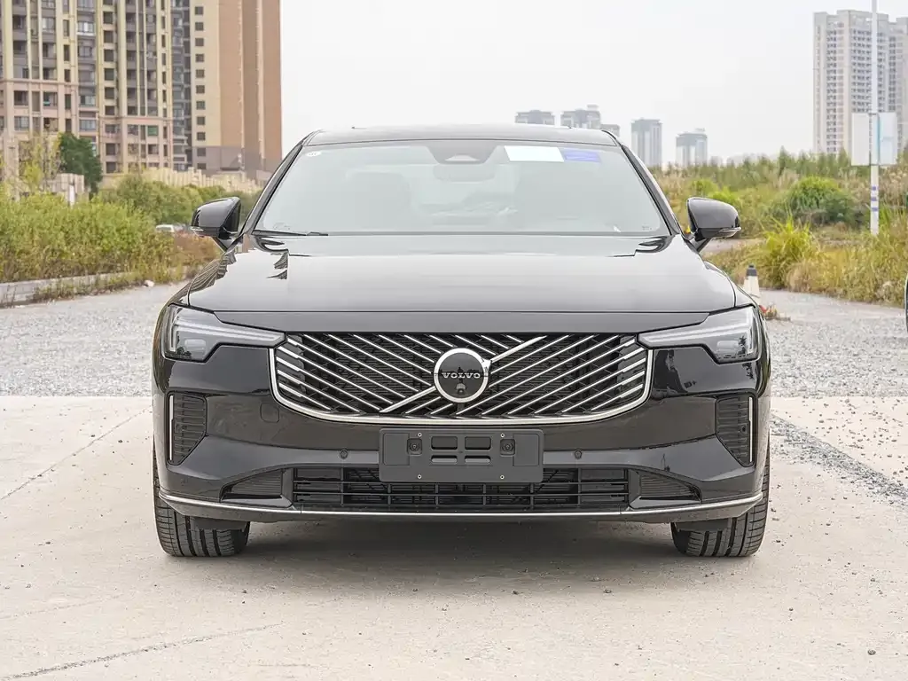 Volvo S90 — фото 2
