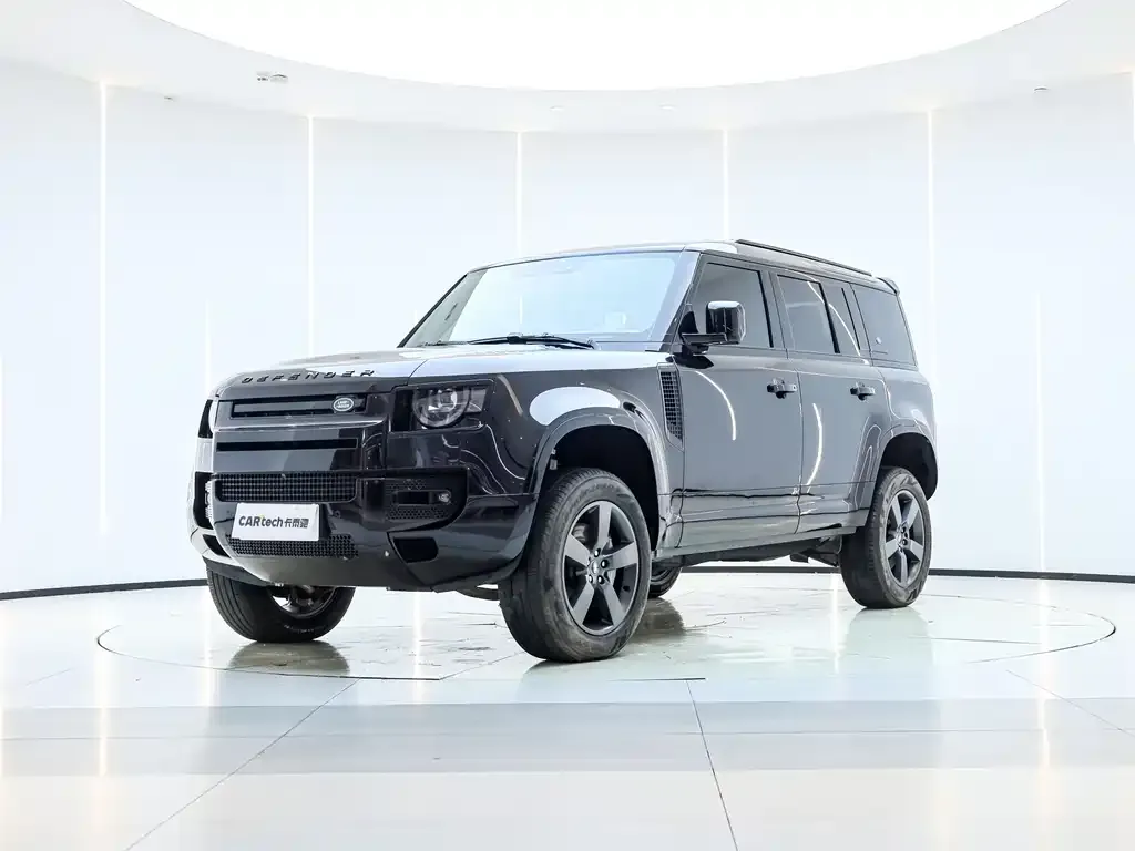 Land Rover Defender — фото 1