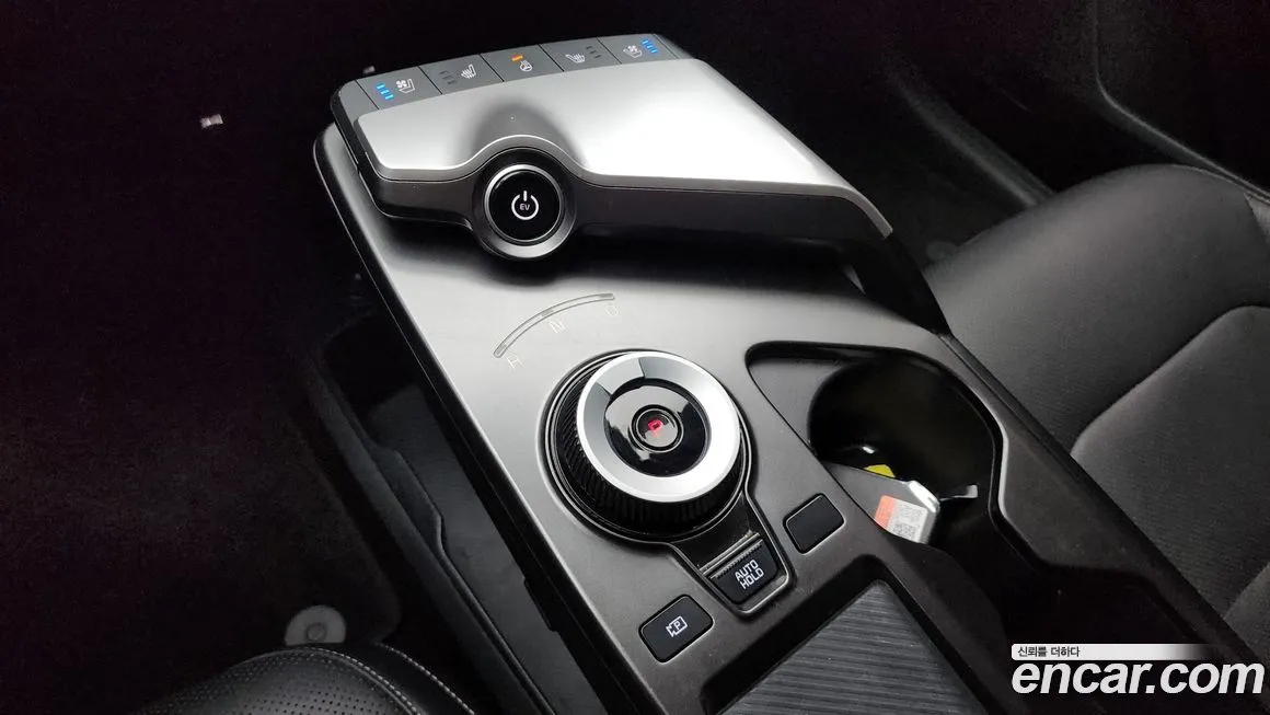Kia EV6 — фото 9