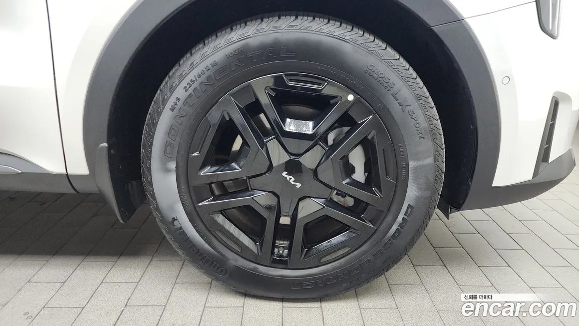 Kia Sorento — фото 5